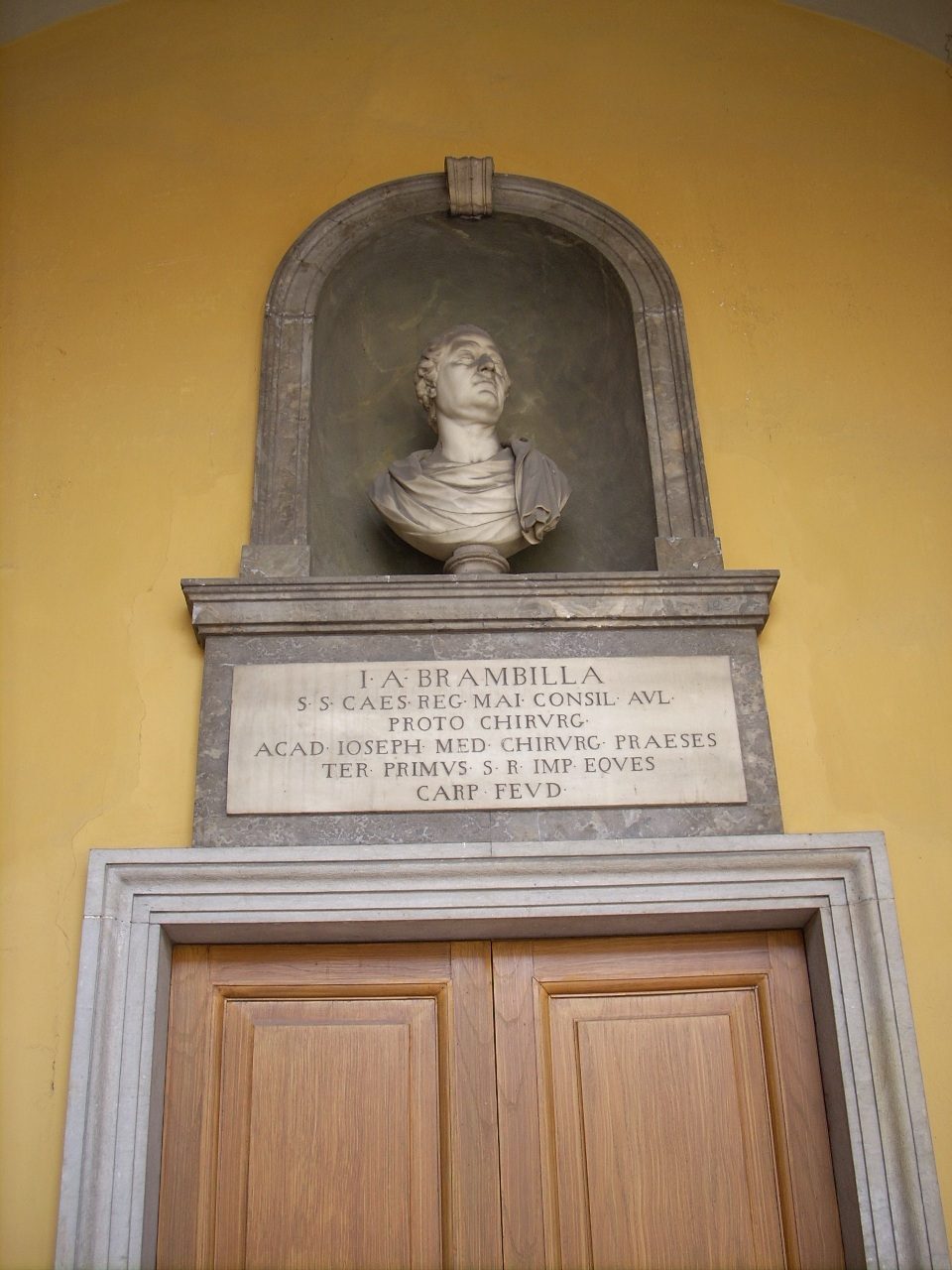 Giovanni Alessandro Brambilla bust, University, Pavia - 1.jpg